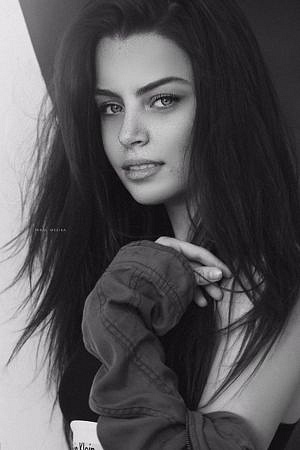 LIA ZION